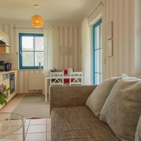 Haus Hansi Holiday home Wieck